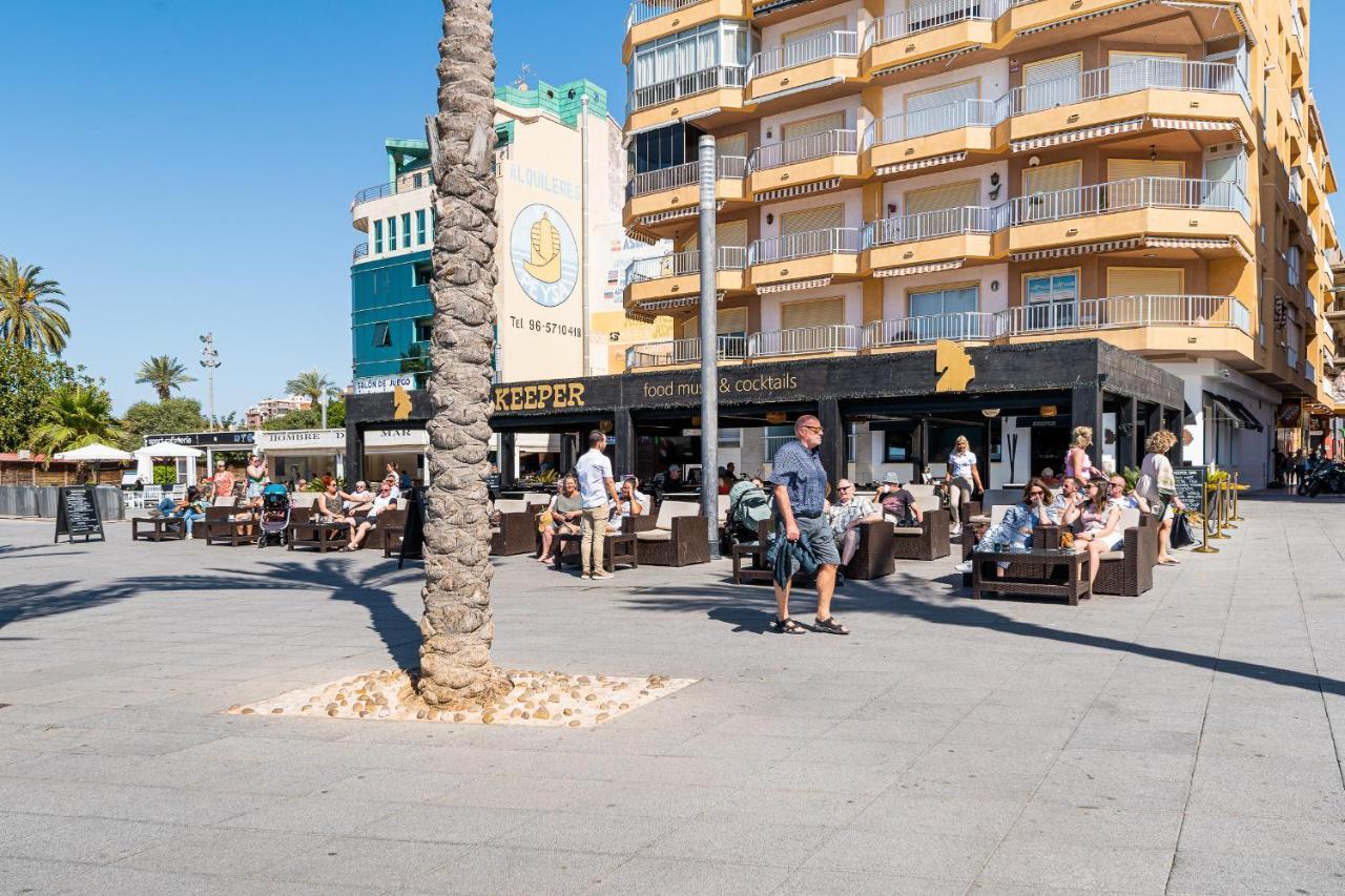 Apolo Beach Front - Sea View Luxury Apartment Торевьиа Экстерьер фото